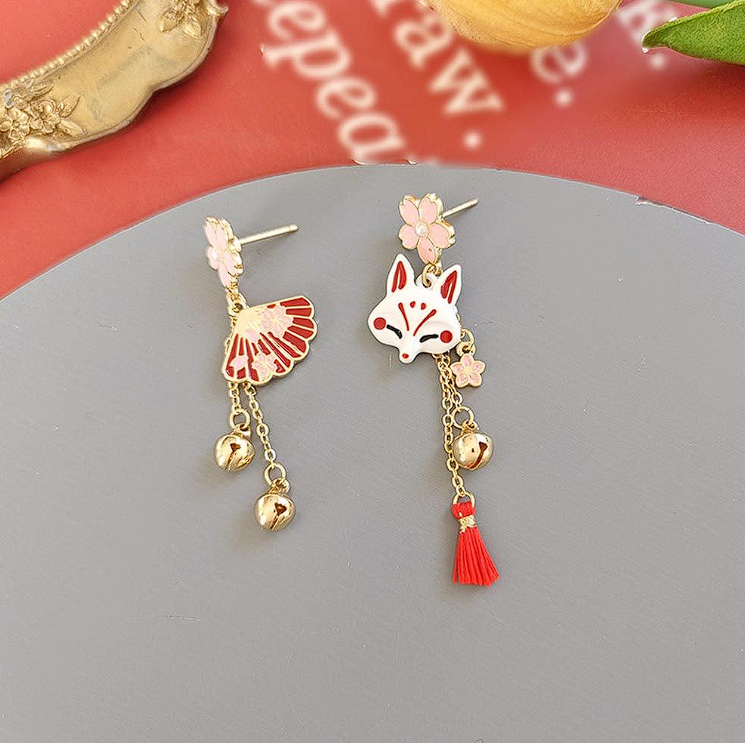 Aretes Asimétricos Kitzune