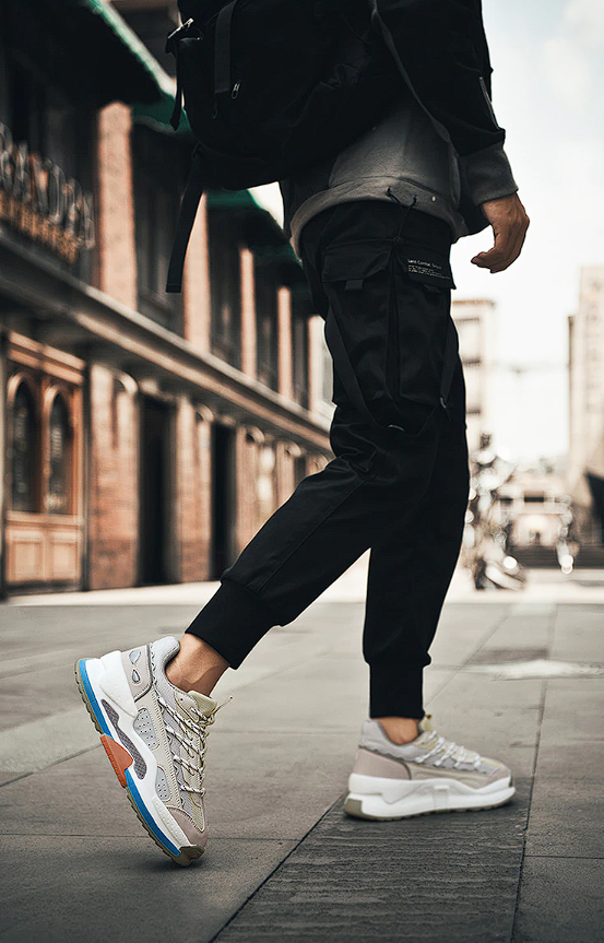 Sneakers / Unisex / Colores disponibles