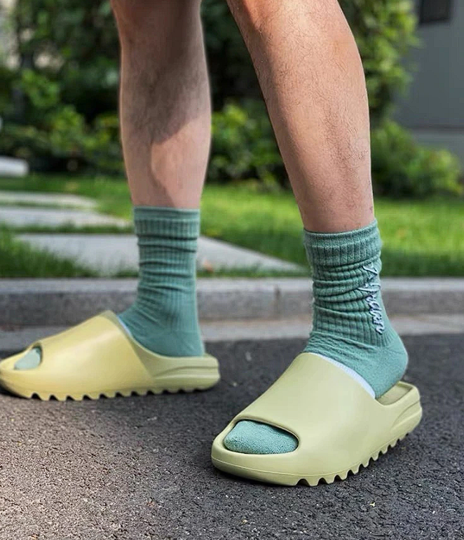 Sandalias / UNISEX / Colores disponibles