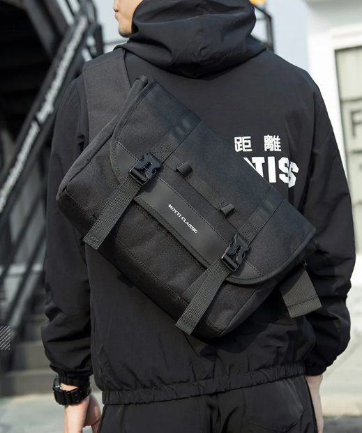 Bolso de Pecho / IMPERMEABLE